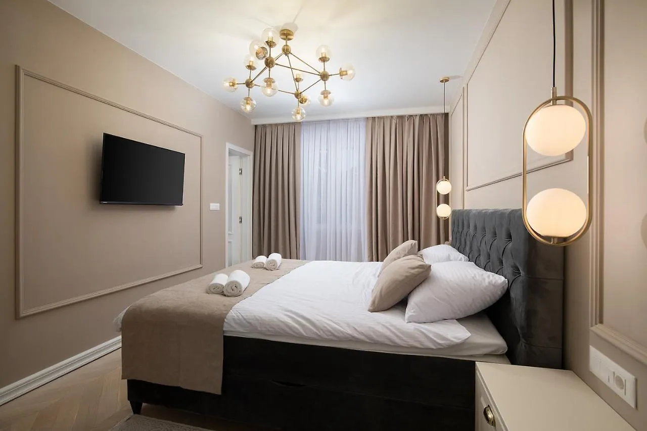 Via Flavia Luxury Accommodation With Free Private Parking Pula Appartement