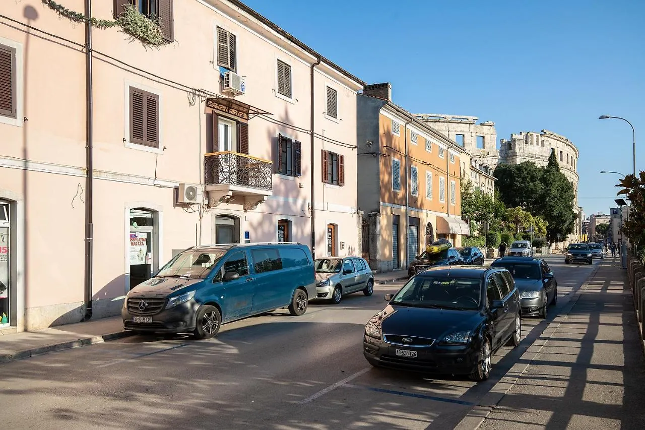 Appartement Via Flavia Luxury Accommodation With Free Private Parking Pula Kroatië